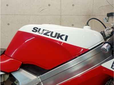 Suzuki RGV250