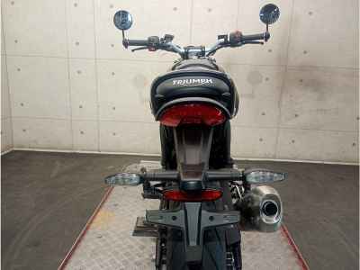 Triumph Speed 400 2024