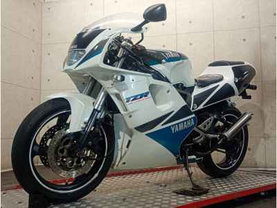Yamaha TZR250R