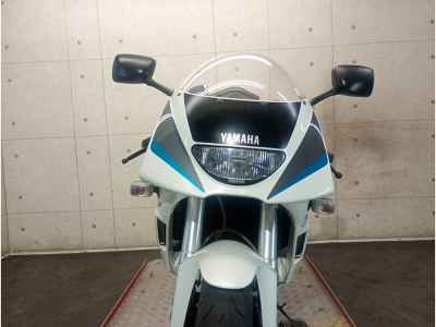 Yamaha TZR250R