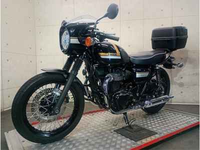Kawasaki W800 Cafe 2023