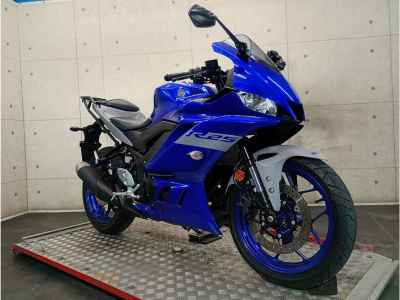 Yamaha YZF-R25 2021