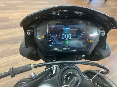 Triumph Street Triple R 2021