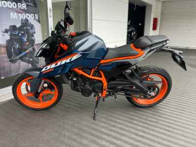 KTM 390 Duke 2025