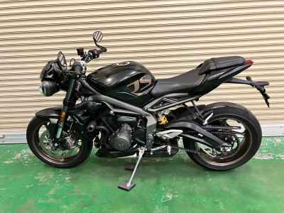 Triumph Street Triple R 2023