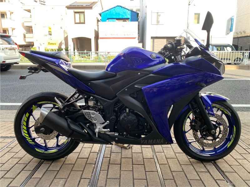 Yamaha YZF-R25 2016