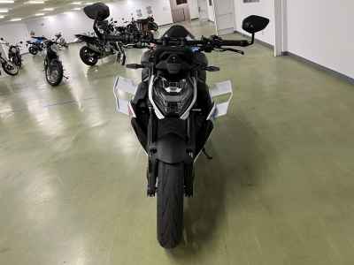 BMW M1000R 2024