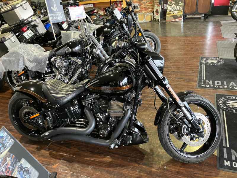 Harley-Davidson Breakout FXSB1800 2016