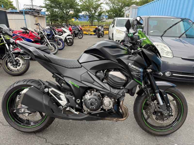 Kawasaki Z800 2010