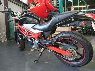 Honda VTR250 2011