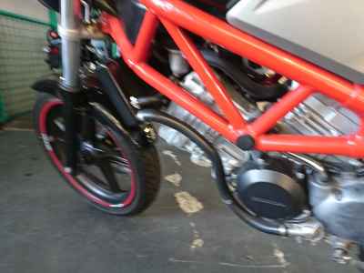 Honda VTR250 2011