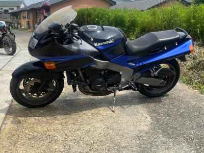 Kawasaki ZZR1100