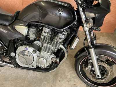 Yamaha XJR1300 2005