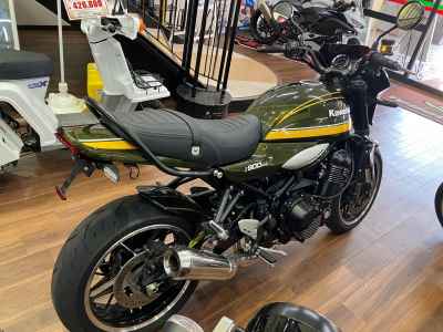 Kawasaki Z900RS 2021
