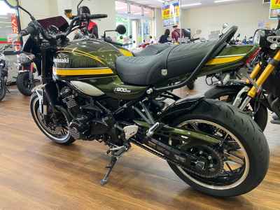 Kawasaki Z900RS 2021