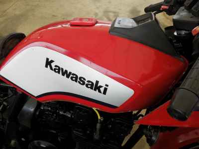 Kawasaki GPZ750