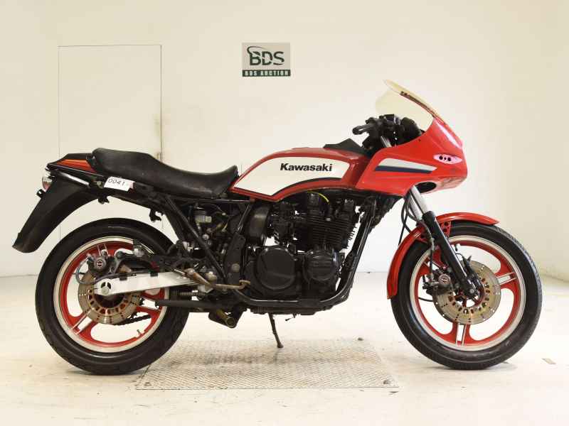 Kawasaki GPZ750