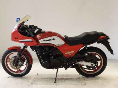 Kawasaki GPZ750