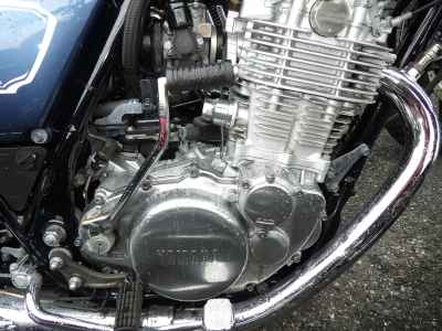 Yamaha SR400 2020