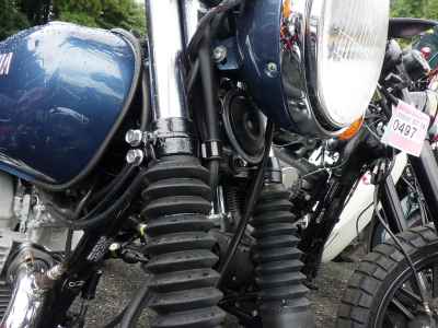 Yamaha SR400 2020