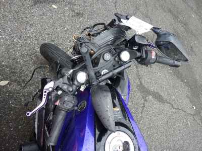 Yamaha YZF-R25 2018