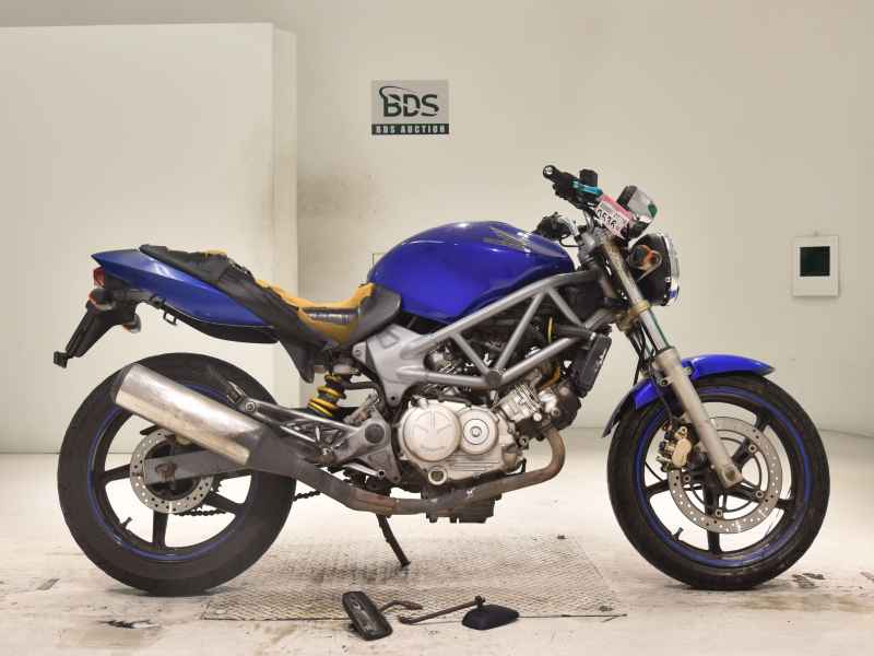 Honda VTR250 2005