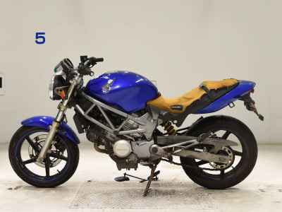Honda VTR250 2005