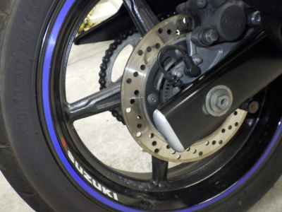 Suzuki Gladius SFV400 2012
