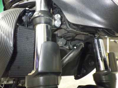 Suzuki Gladius SFV400 2012