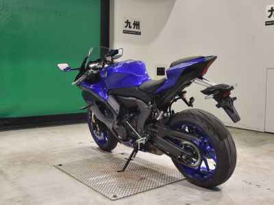 Yamaha YZF-R7 2024