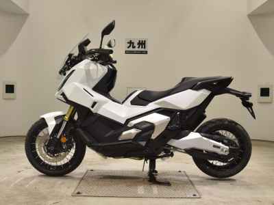 Honda X-Adv 750 2025
