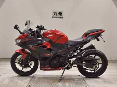 Kawasaki Ninja 400 2018