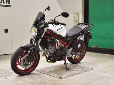 Suzuki SV650 2022