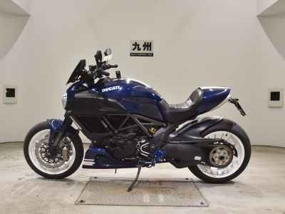 Ducati Diavel 2015