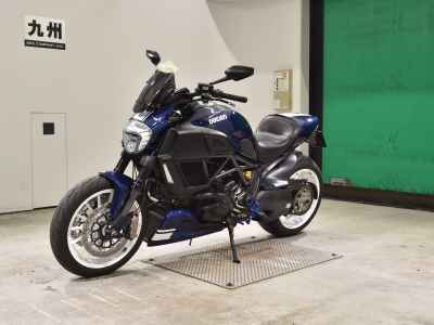 Ducati Diavel 2015