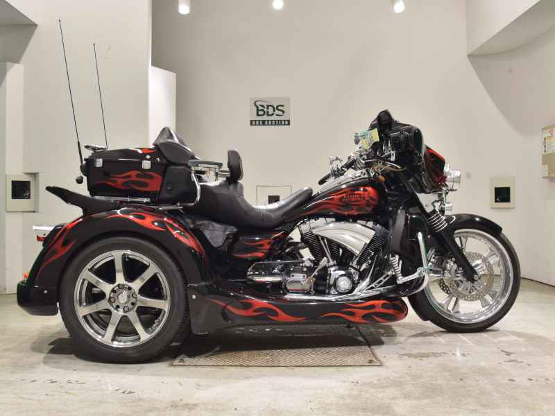 Harley-Davidson Electra Glide FLHTCU1580 Trike 2006