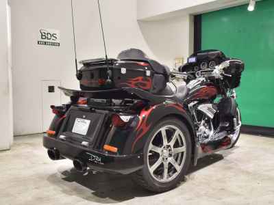 Harley-Davidson Electra Glide FLHTCU1580 Trike 2006