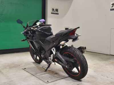Honda CBR250R 2015