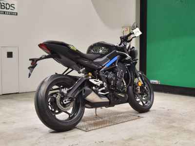 Triumph Street Triple RS 2025