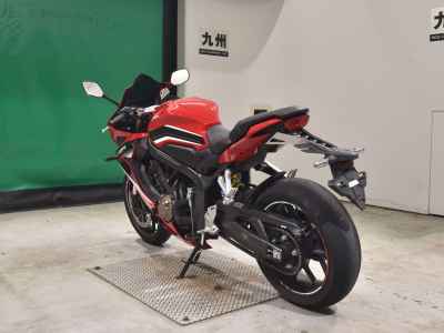 Honda CB650R 2022