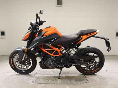 KTM 390 Duke 2025