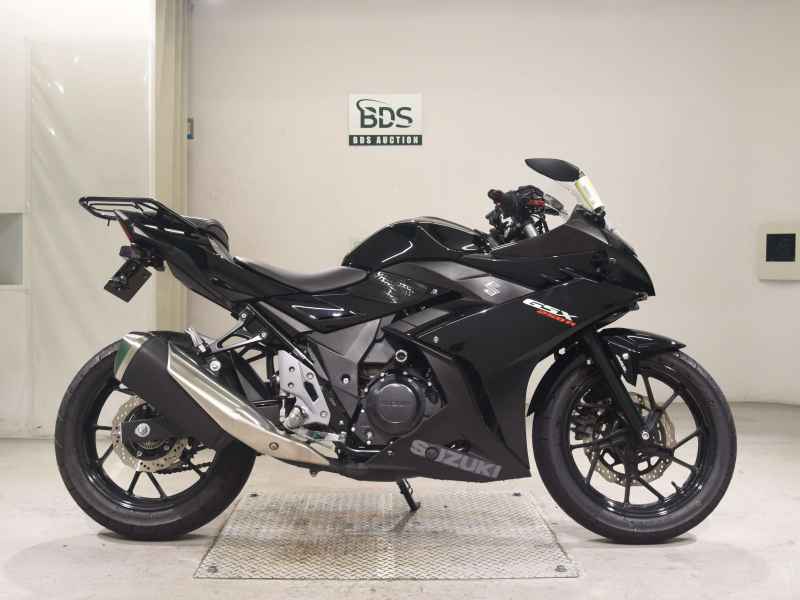 Suzuki GSX250R