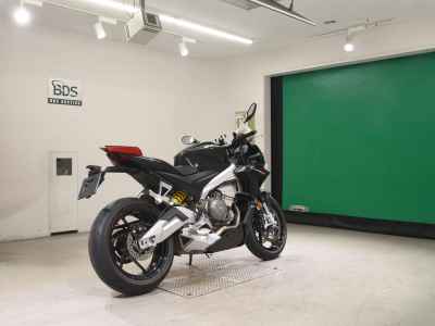 Aprilia RS 660 2023
