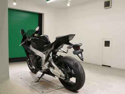 Honda CBR1000RR 2011