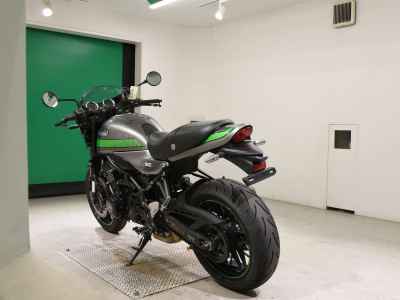 Kawasaki Z900RS 2018