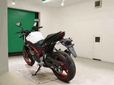 Suzuki SV650 2022