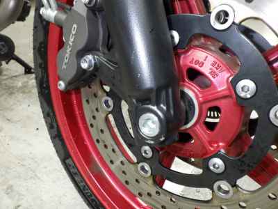Suzuki SV650 2022