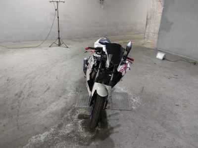 Yamaha YZF-R25 2015