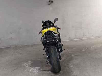 Honda CBR600RR 2011