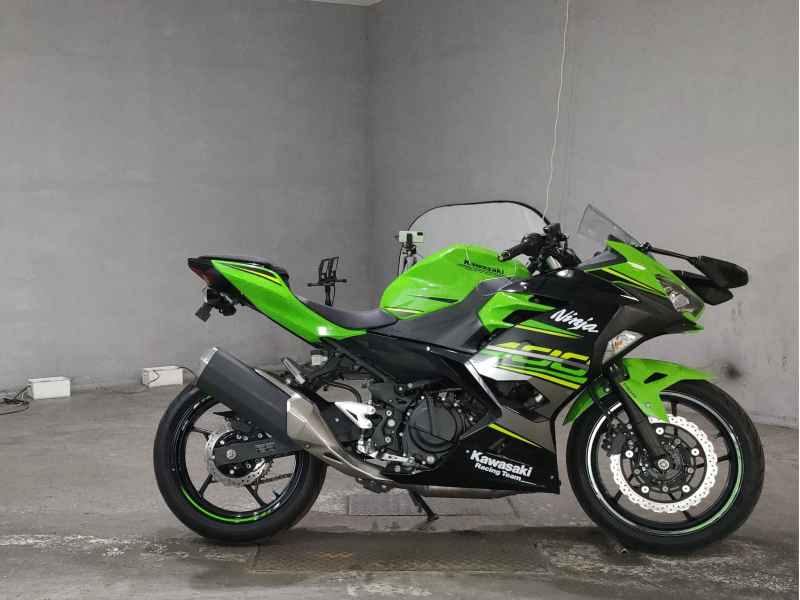 Kawasaki Ninja 400 2018